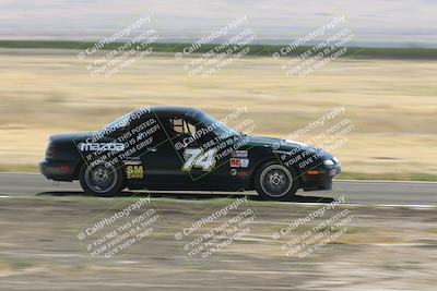 media/Jun-01-2024-CalClub SCCA (Sat) [[0aa0dc4a91]]/Group 3/Race/